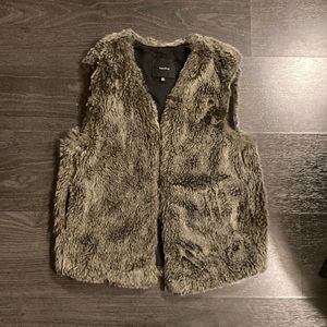 Talula Faux fur vest